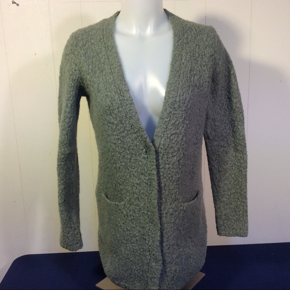 Zero women’s wool blend cardigan sweater